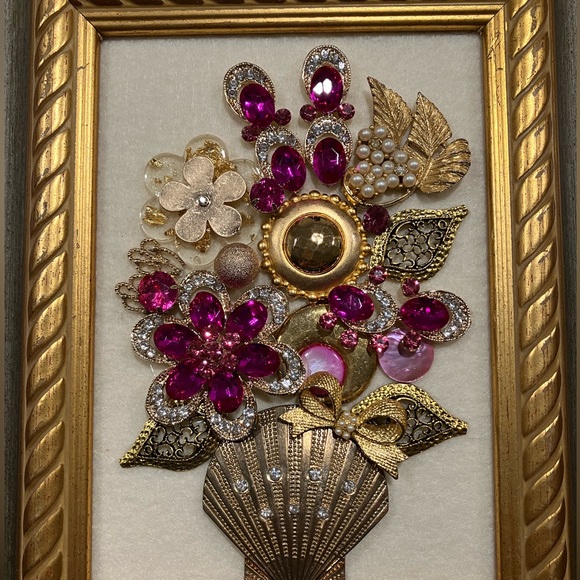 FRAMED JEWELRY ART COLLAGE HANDMADE UNIQUE OOAK GIFT π IDEA. BRIGHT GOLD FRAME - Picture 3 of 13